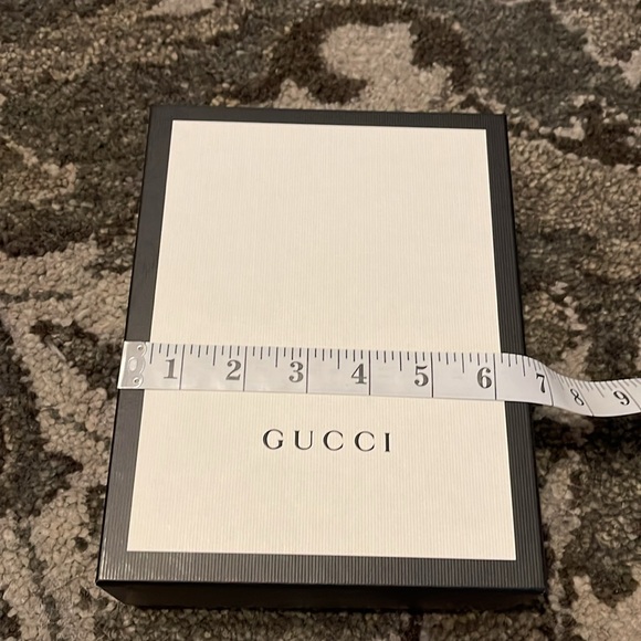 Gucci Box - Picture 8 of 10